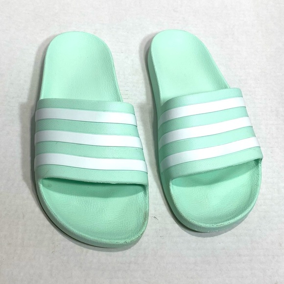 Adidas || Woman’s teal sandals size 8 - Picture 3 of 6